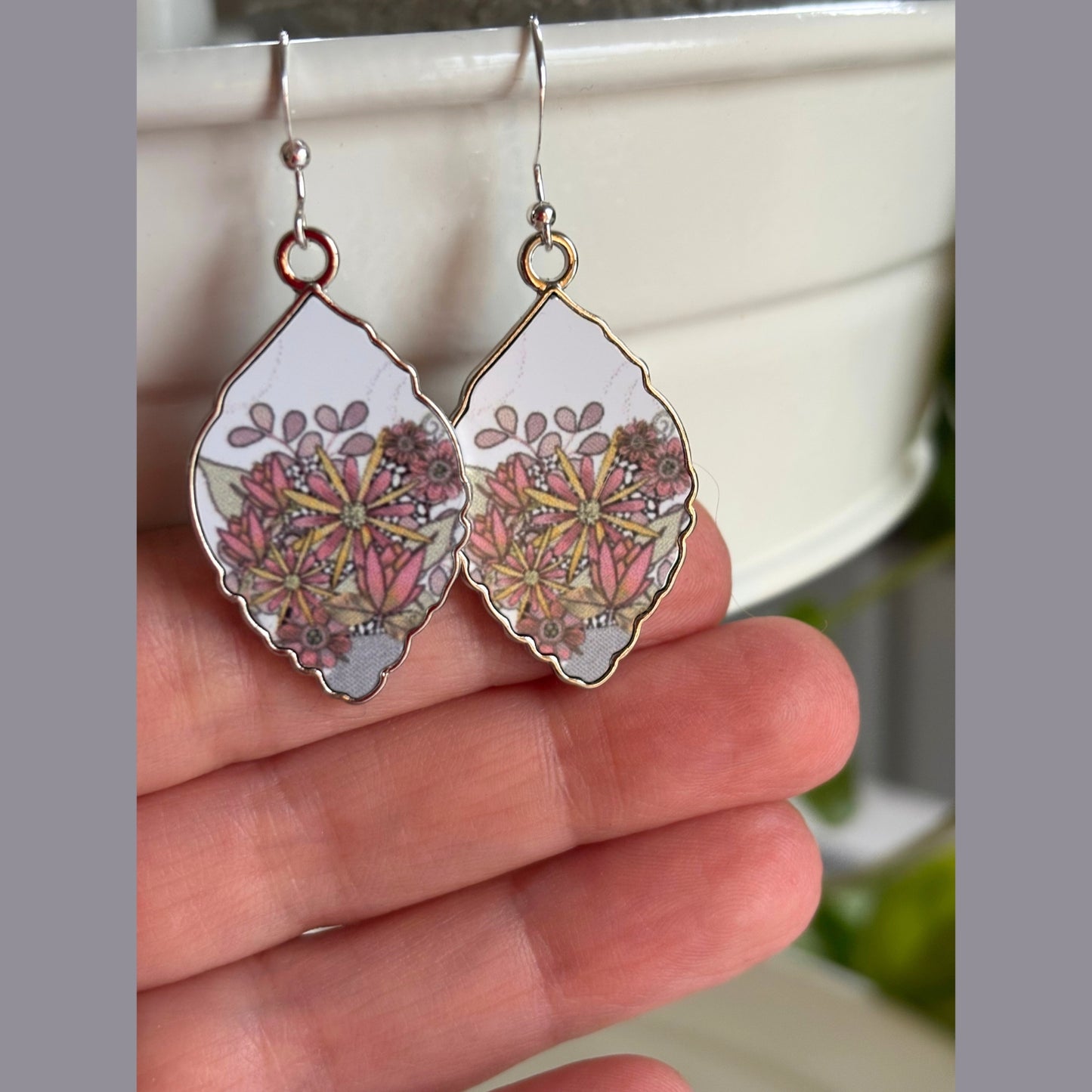 Floral Flirt Earrings